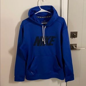 Nike Therma Hoodie